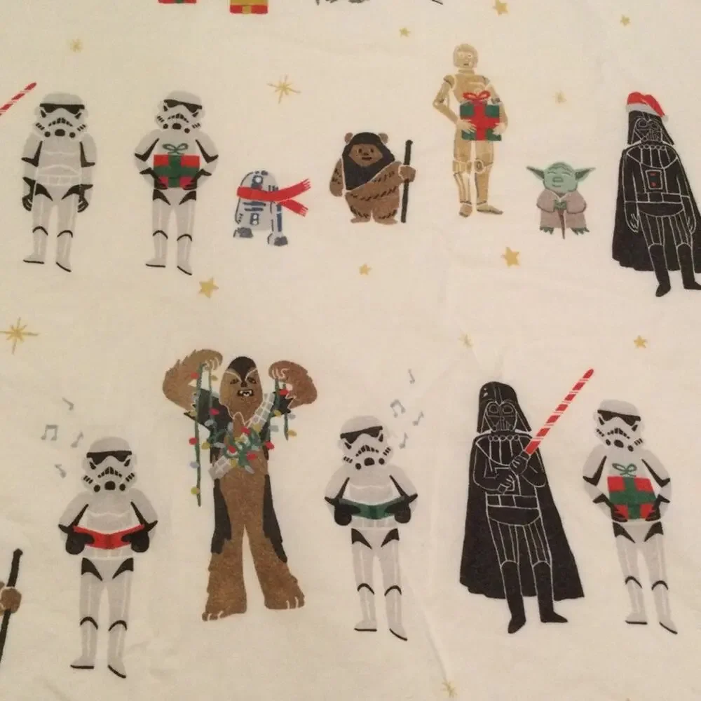 Pottery Barn Kids Star Wars™ Holiday 1 flat sheet Organic